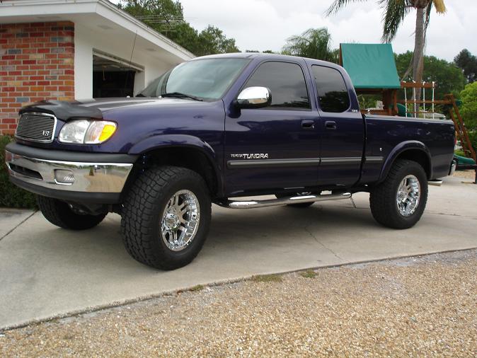 Looking for PICS of 1st gen 2WD Tundras with lifts - Toyota Tundra