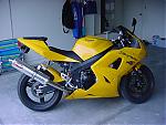 2005 Triumph Daytona 650 f/s-ron.jpg